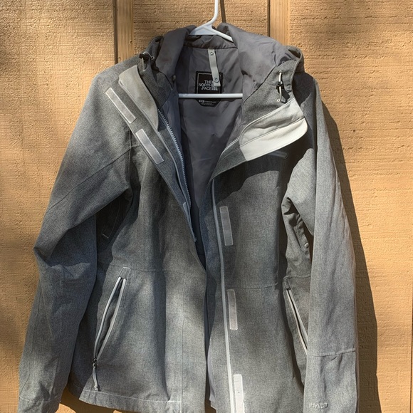 The North Face Hyvent jacket - Picture 10 of 16